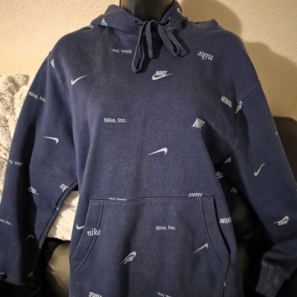 Nike Men's Navy Logo Hoodie